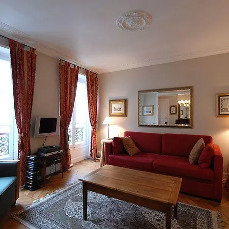 شقة Enchanting St. Georges *
